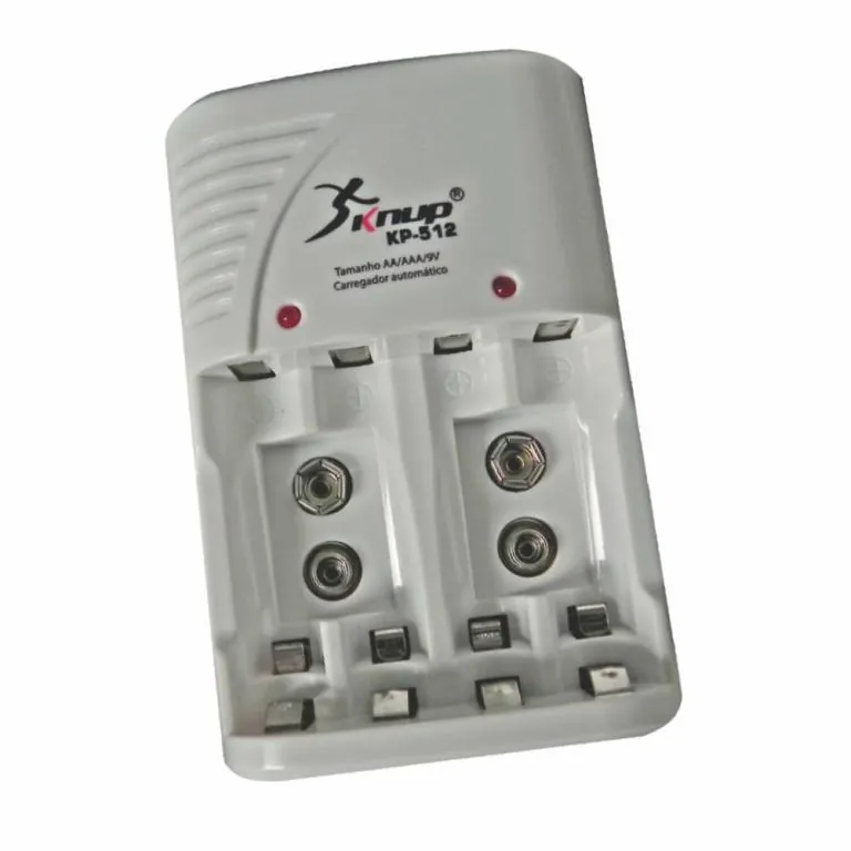 CARREGADOR 2 BAT. 9V AA/AAA P/ 4 PILHAS